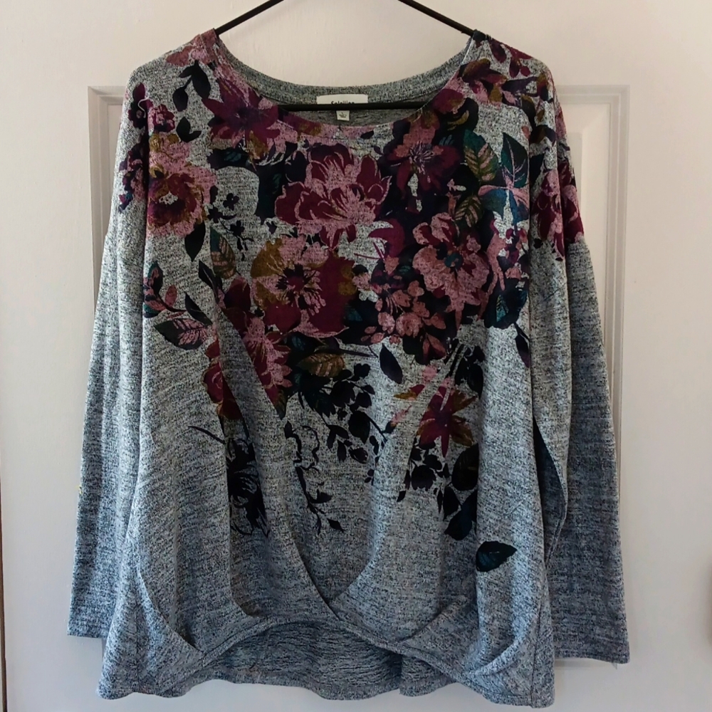 Soleillee Floral lightweight Sweater Large